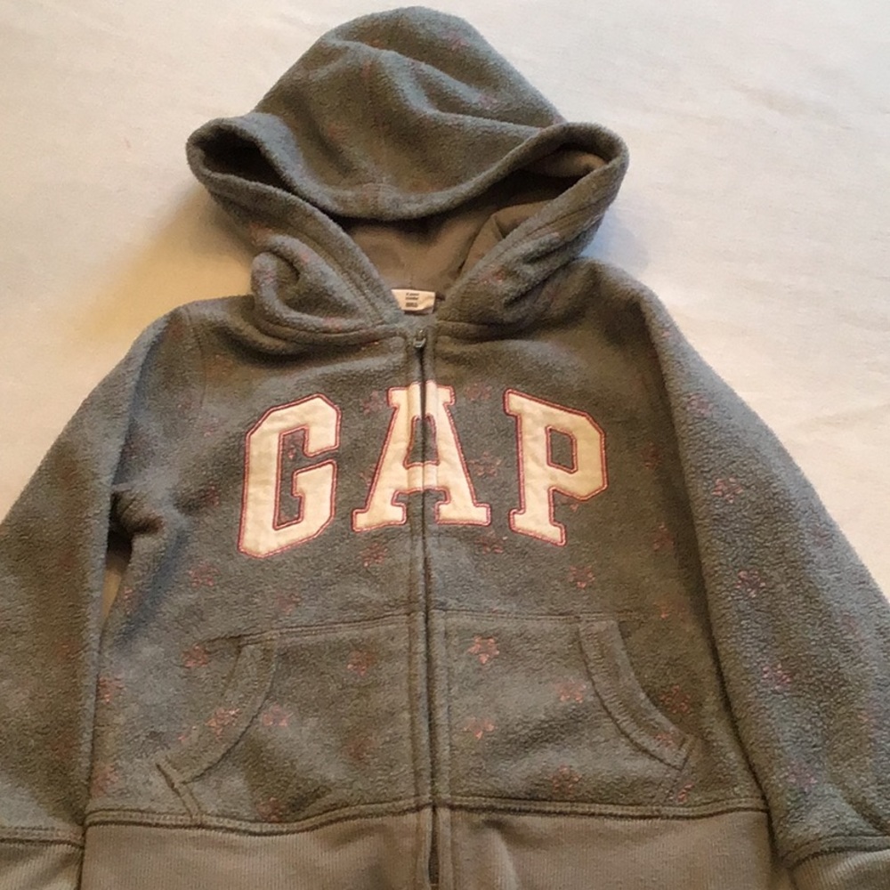 Gap 4t sweatshirts